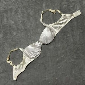 Vintage Self Expressions Maidenform Cream White Satin Lace Underwire Bra 36A